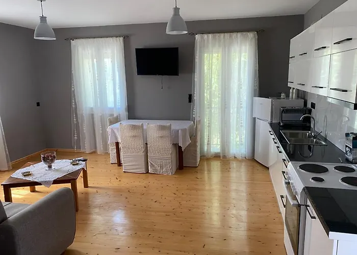 Zizani Apartments